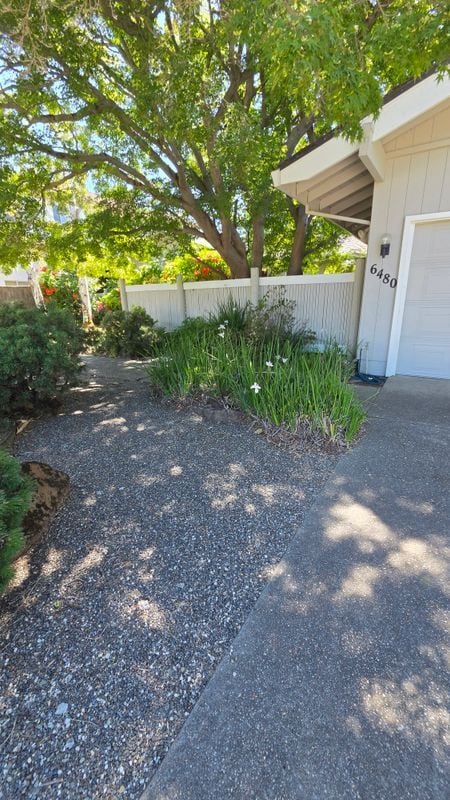 Building Photo - 6480 Havenside Dr