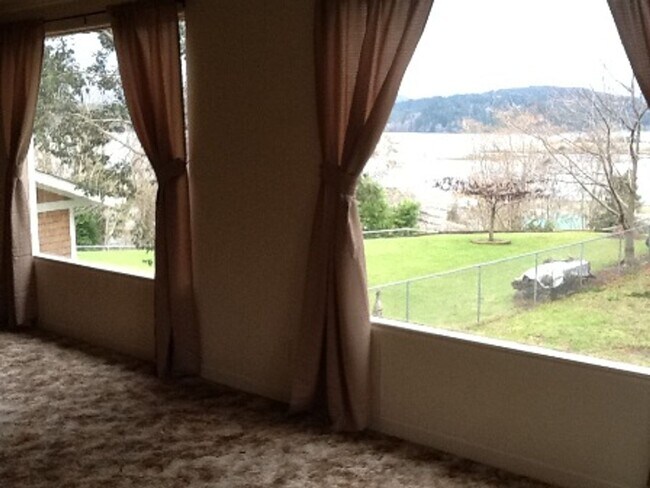 Foto del edificio - 2673-2675 Stanton St