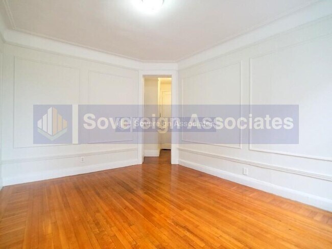 Building Photo - 138 Haven Avenue