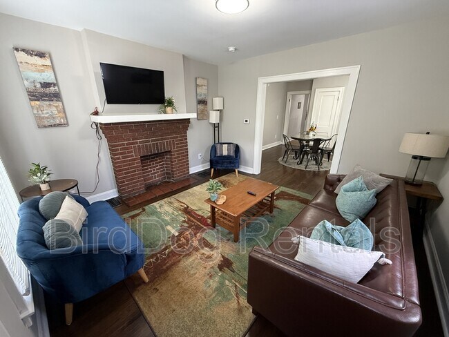 Foto del edificio - 2668 Dayton Ave