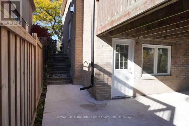 Photo du bâtiment - 259 Glenway Cir