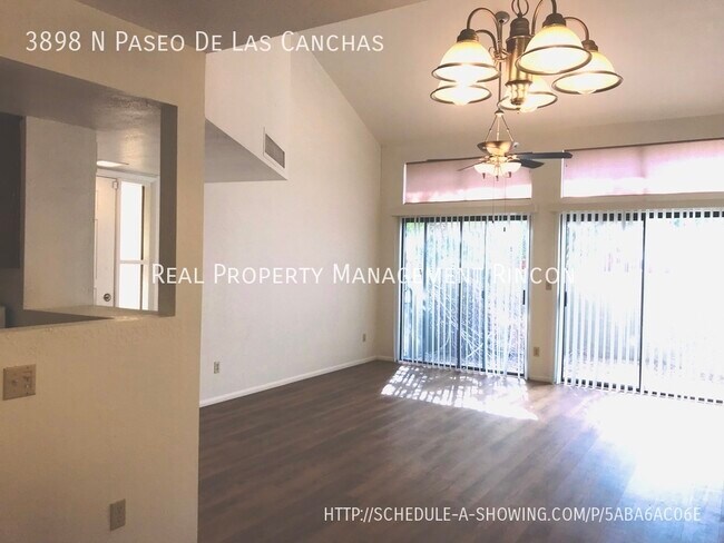 Foto del edificio - Wonderful 3bed/2bath in Raquet Club Village!