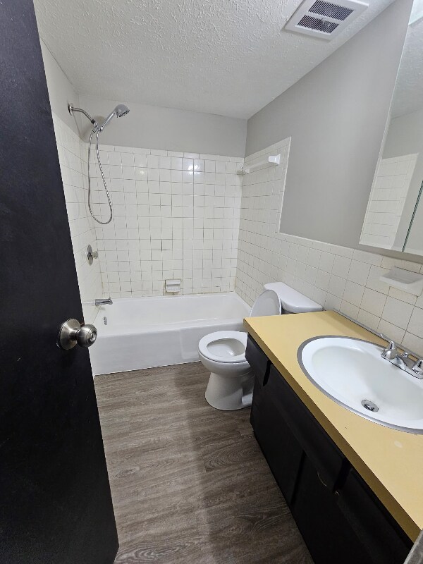 Foto del edificio - 1400 Yale Ave NW