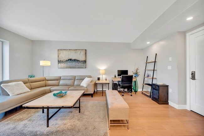 Foto del edificio - 932 Broadway