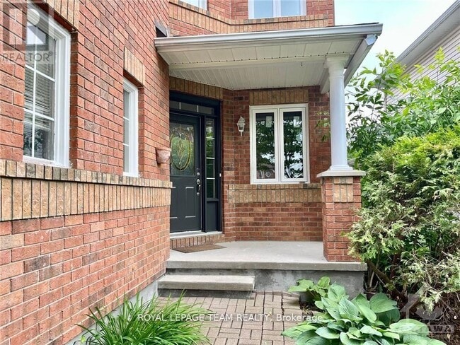 Photo du bâtiment - 9 Dewberry Crescent