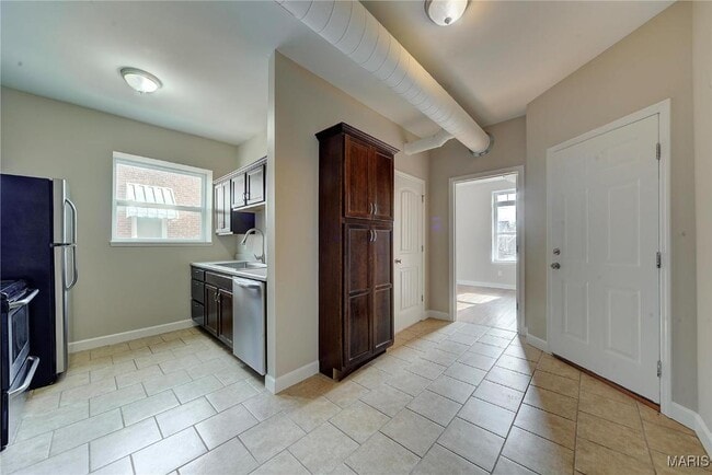 Building Photo - 3908 McDonald Ave