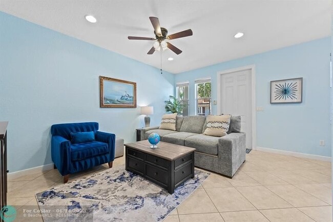 Building Photo - 580 Pacific Grove Dr