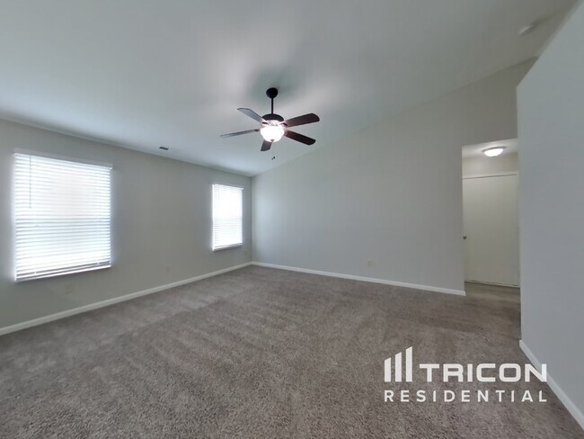 Foto del edificio - 1267 Niagara Ln