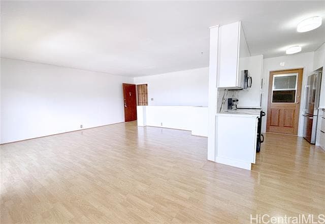 Building Photo - 46-044 Puulena St