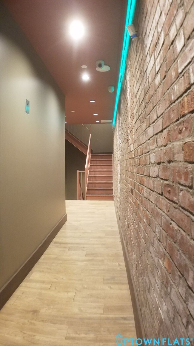 Foto del edificio - 11 W 128th St