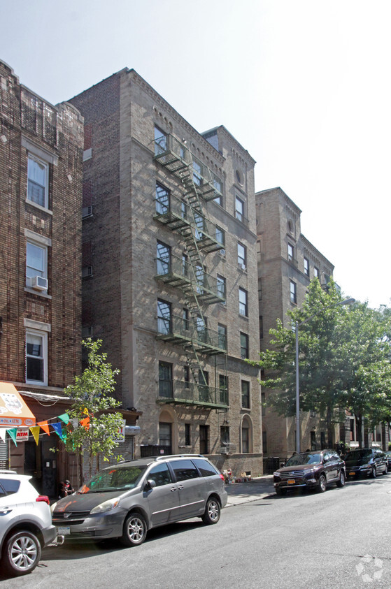 Foto principal - 1307 Pacific St