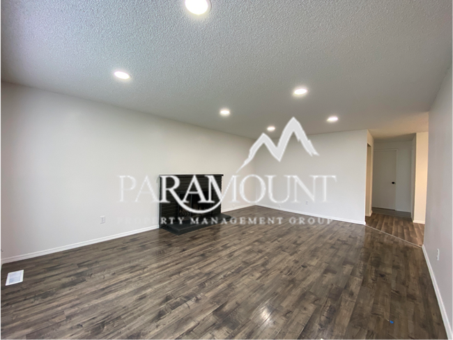 Photo - Newly Renovated 3 Bedroom! House