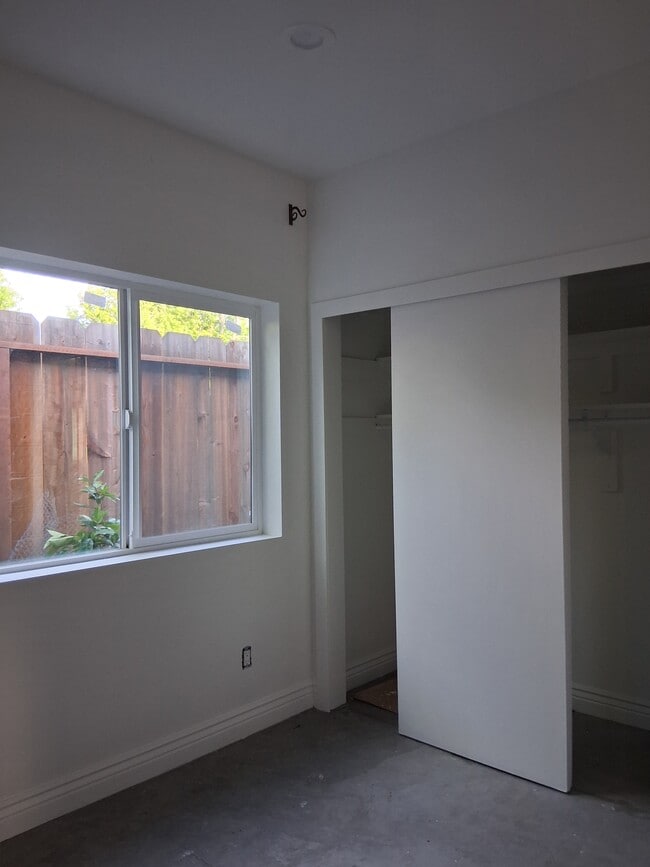 Foto del edificio - 1071 Polk St