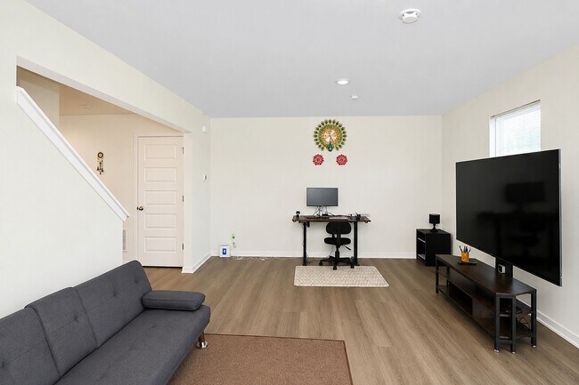 Foto del edificio - 101 Fieldcrest Ave