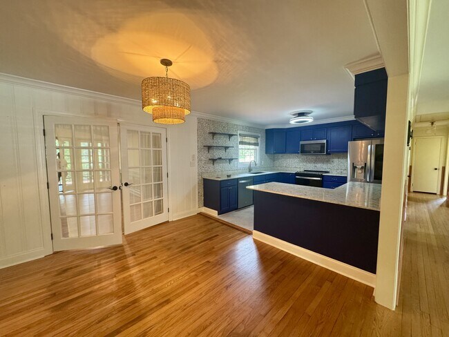 Foto del edificio - 774 Creekside Dr