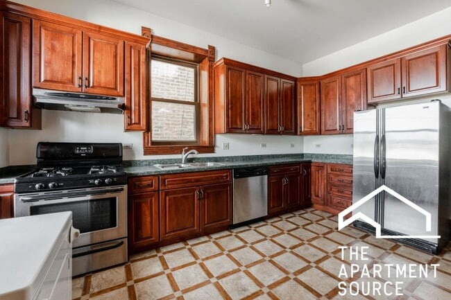 Foto del edificio - 2 bedroom in Chicago IL 60647