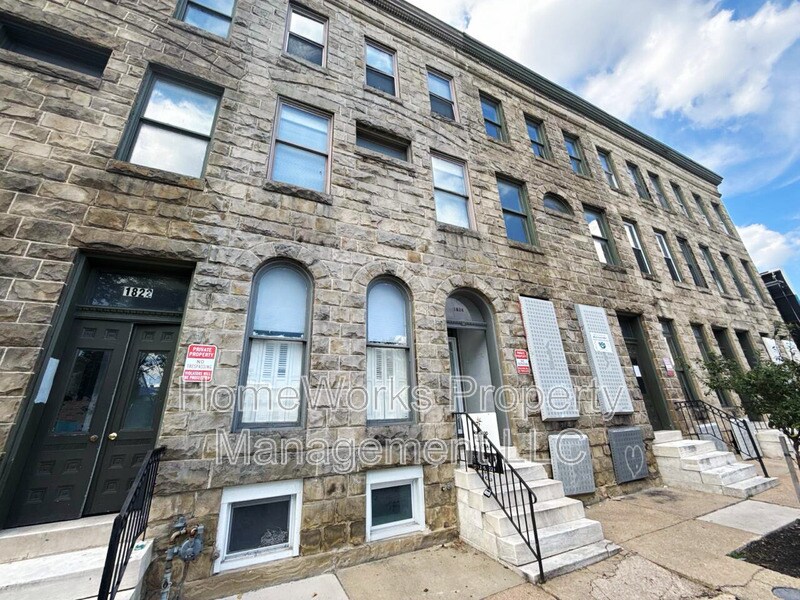 Photo - 1824 SAINT PAUL ST.