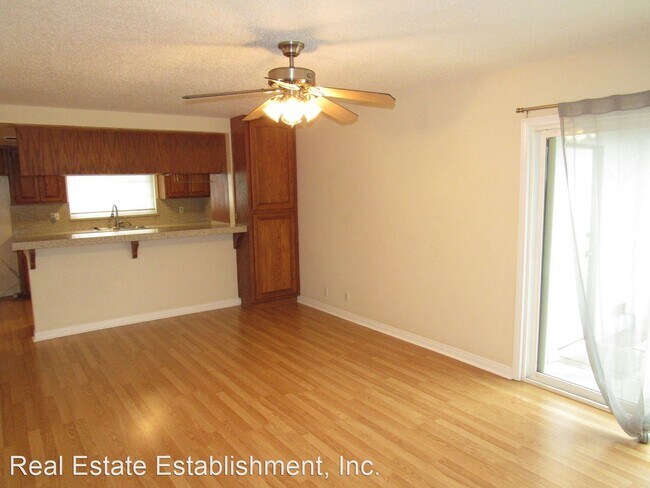 Building Photo - 3 br, 2 bath House - 1228 E. Culver Avenue