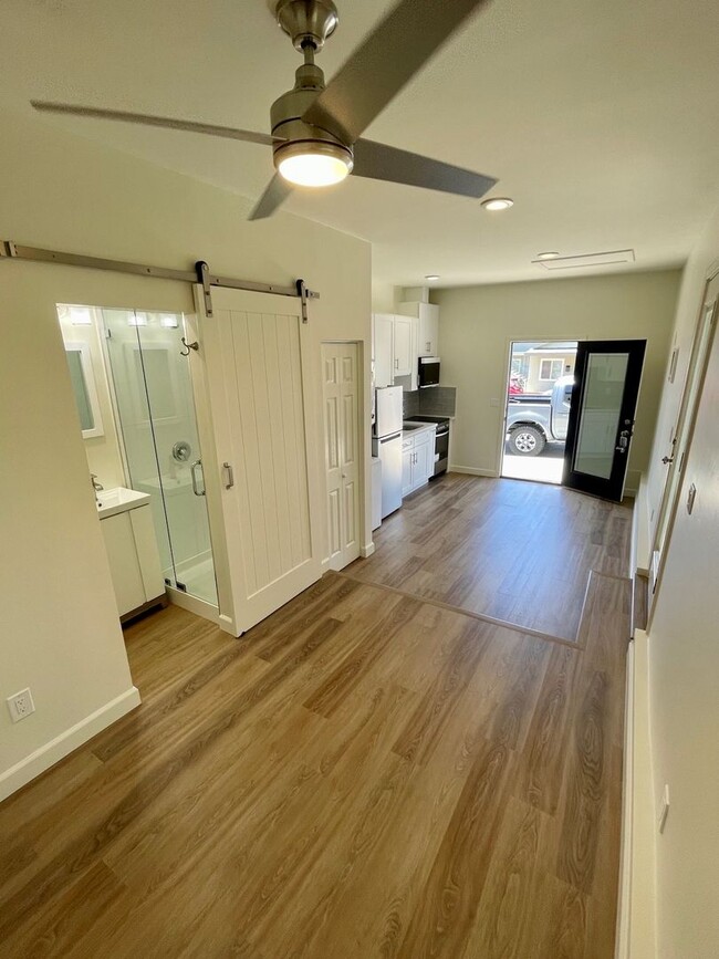 Building Photo - Remodeled Studio with side yard in the hea...