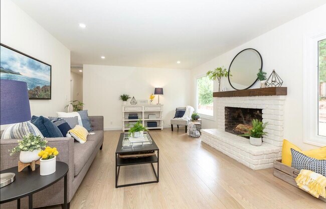 Foto del edificio - 11 Gloria Ct