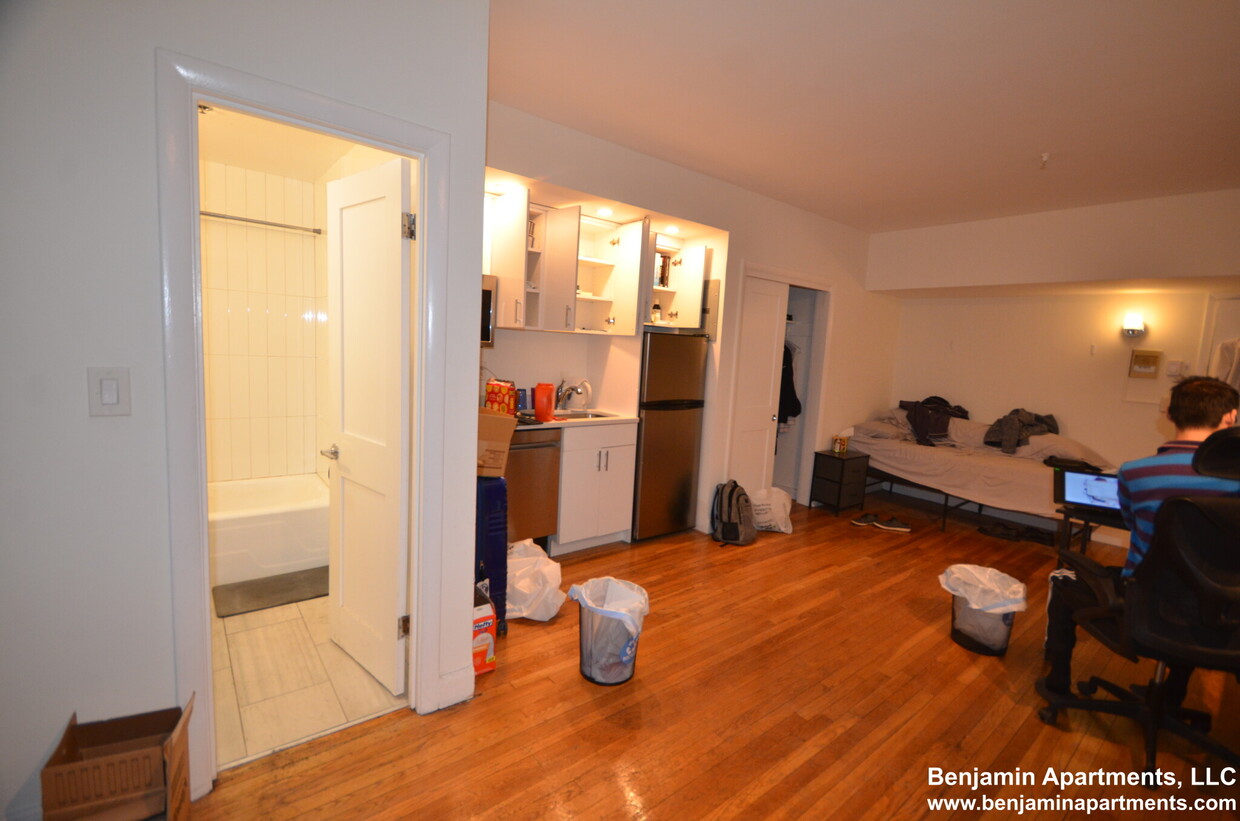 Foto principal - 493 Beacon St