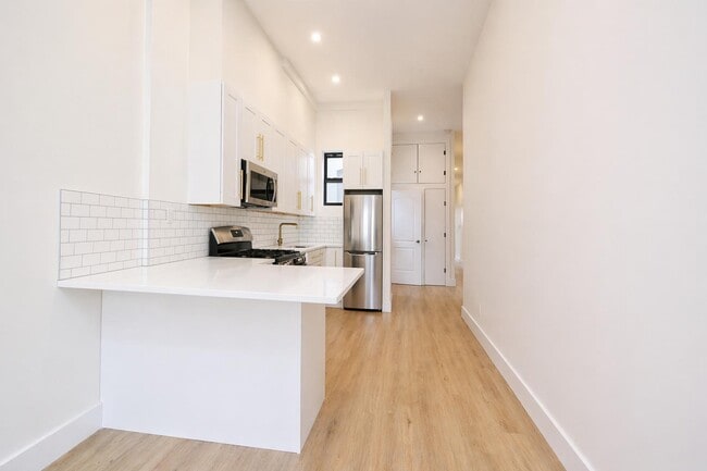 Foto del edificio - 189 Jefferson Ave