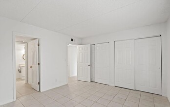 Building Photo - 355 Monument Rd