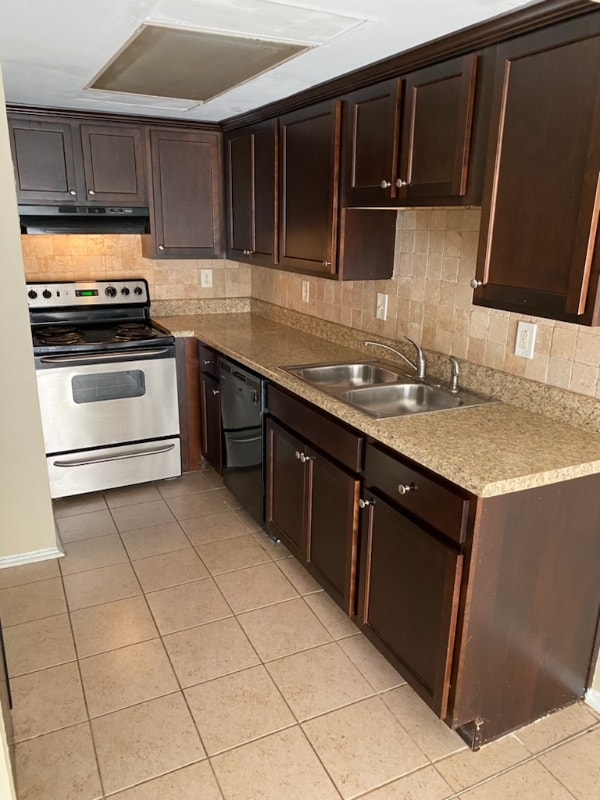 Building Photo - 3517 Peachtree Corners Cir