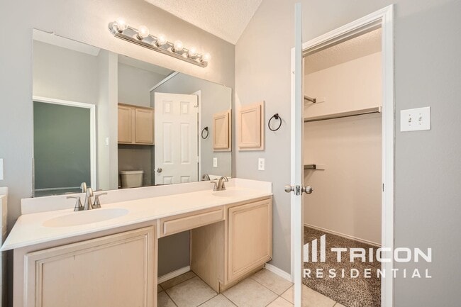 Foto del edificio - 115 Mulberry Ln