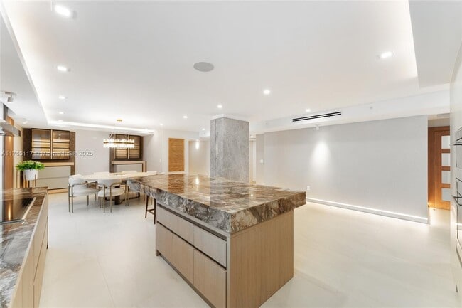 Building Photo - 5801 Collins Ave
