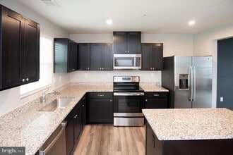 Building Photo - 110 Nelson Ln