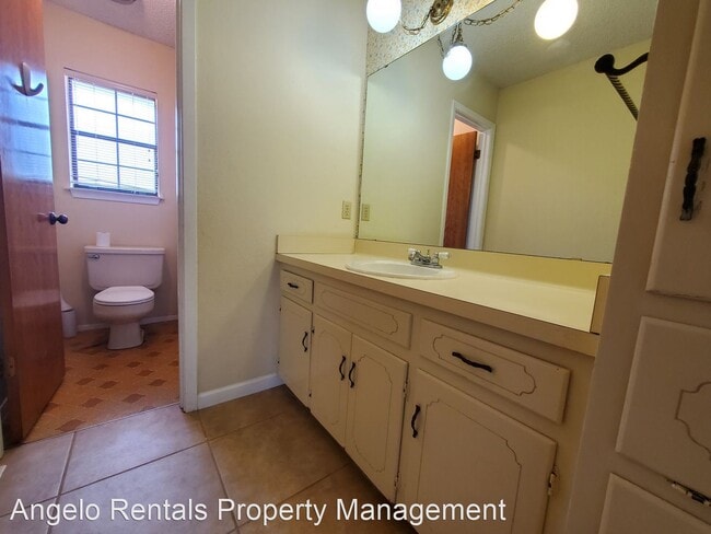 Building Photo - 3 br, 2 bath House - 7730 Sandpiper Way