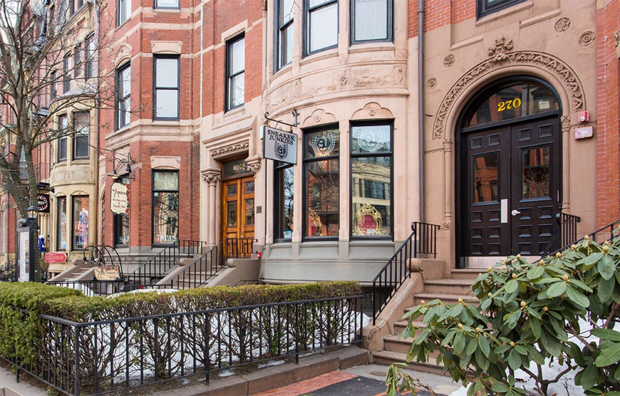 Foto del edificio - 37 Newbury St