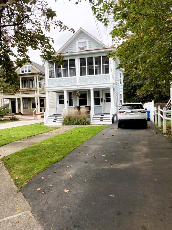 Foto principal - 55 Ryckman Ave