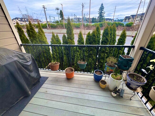 Balcón en el piso principal - 13102 SW Aubergine Ter