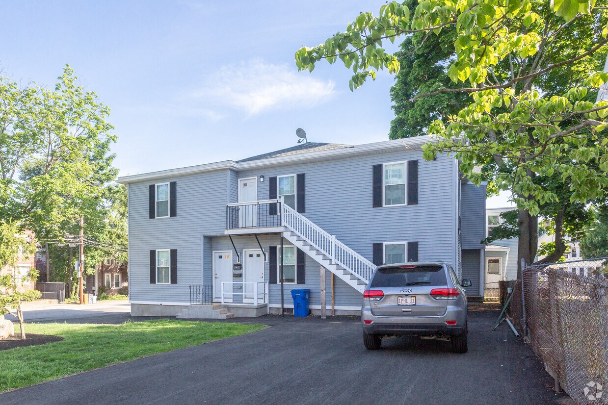 86 Adams St, Waltham, MA 02453 86 Adams St Waltham, MA Apartments