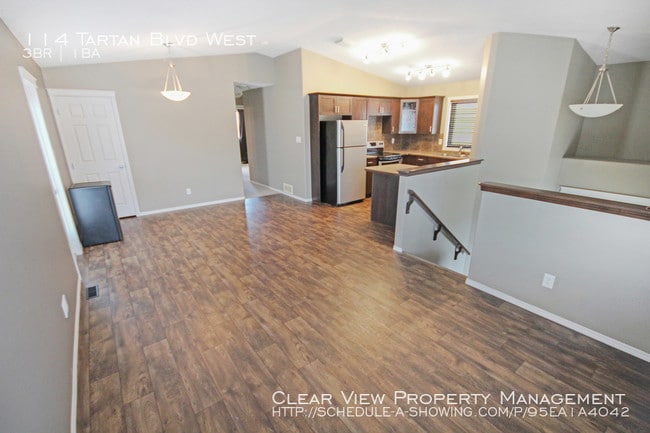 Building Photo - 3 Bedroom House For Rent