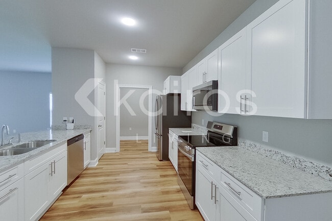 Building Photo - 13766 Willowmore Dr