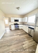 Building Photo - 605 S Kaley St