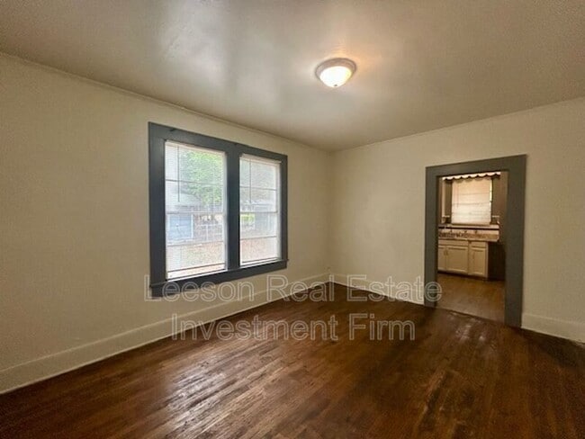 Foto del edificio - 3022 Lillian St