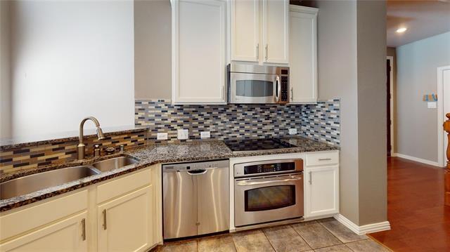 Building Photo - 608 Gray Stone Ln