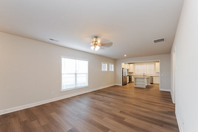 Foto del edificio - 119 Alcovy Ct