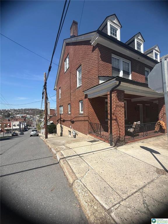 Building Photo - 1132 Mahantongo St