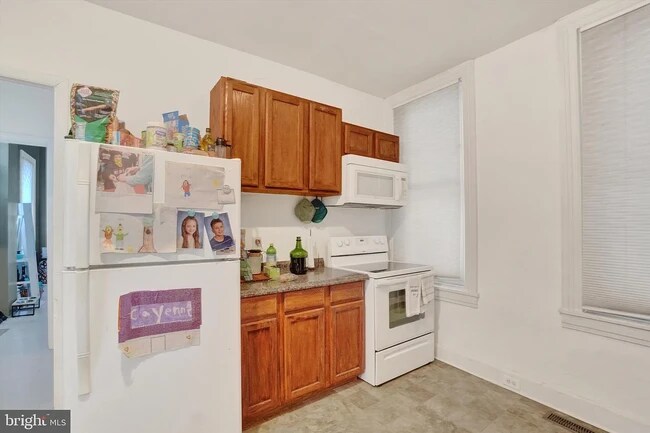 Foto del edificio - 56 S Pershing Ave