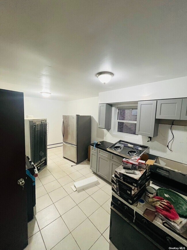 Foto del edificio - 66-11 52nd Ave