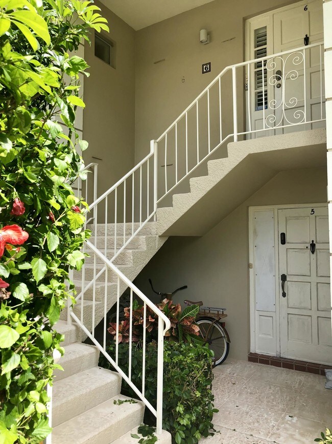 Building Photo - 1299 S Ocean Boulevard T6