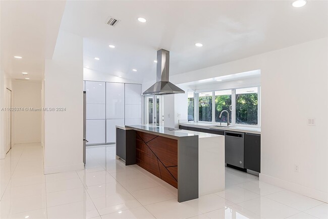 Building Photo - 7300 SW 167th St