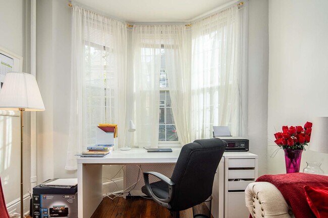 Foto del edificio - 210 36th St