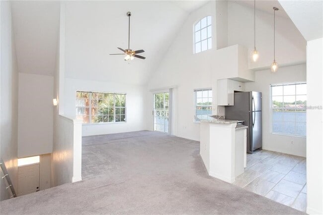 Foto del edificio - 9704 Lake Chase Island Way