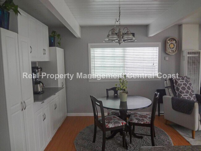 Building Photo - LEASE PENDING - 2 Bedroom / 1Bath Los Osos...